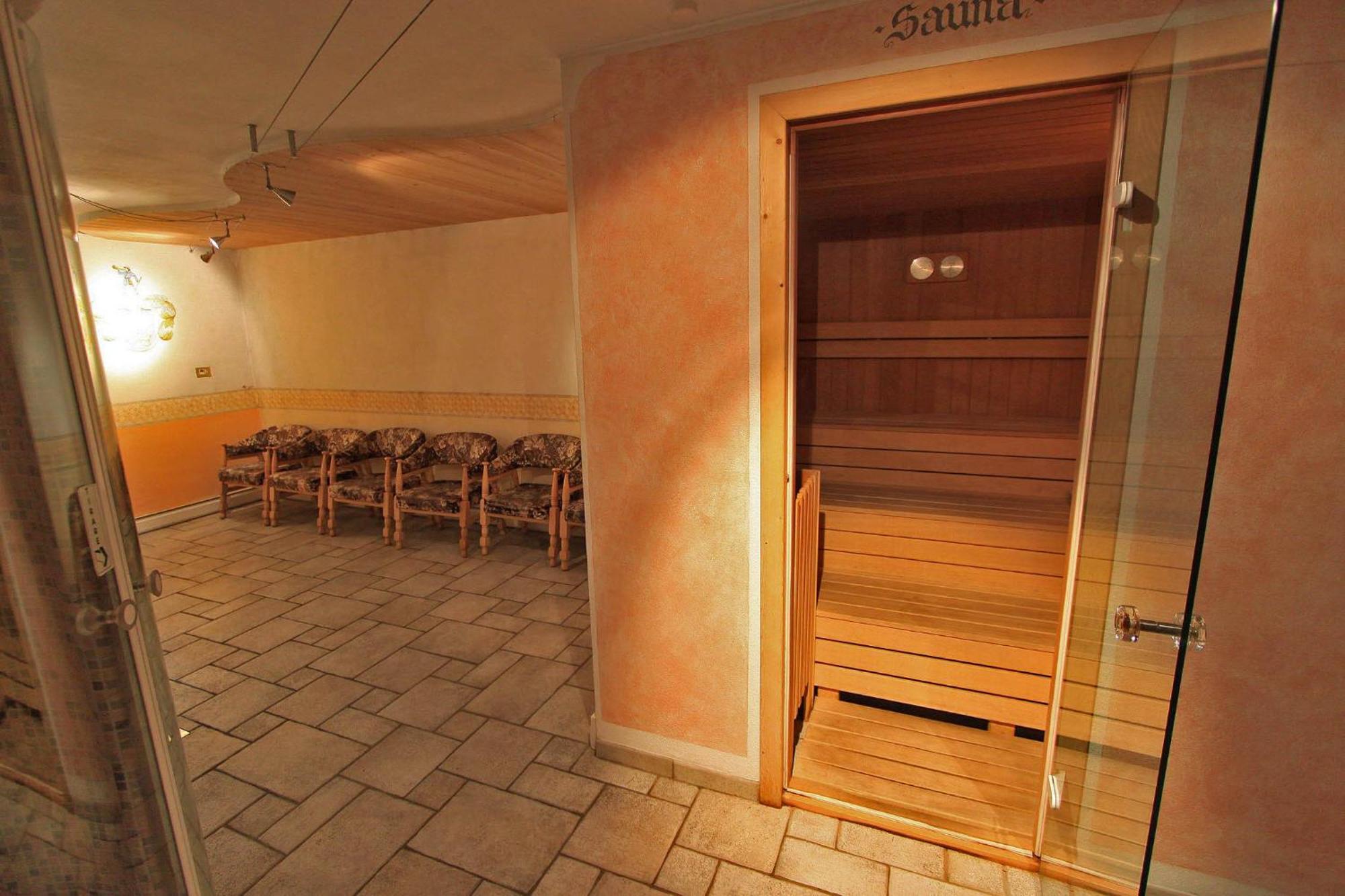 Hotel San Giovanni Vigo di Fassa Εξωτερικό φωτογραφία