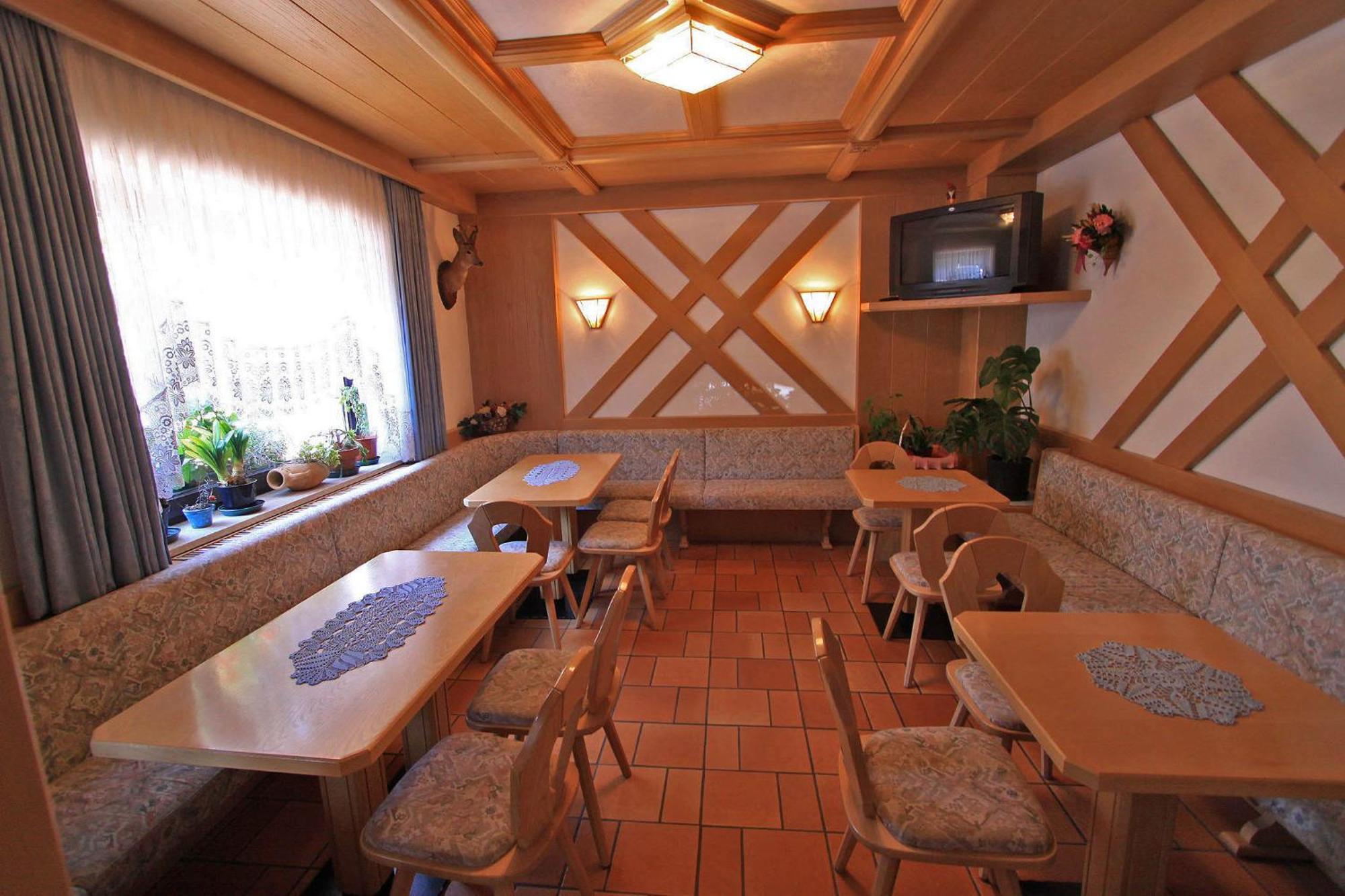 Hotel San Giovanni Vigo di Fassa Εξωτερικό φωτογραφία