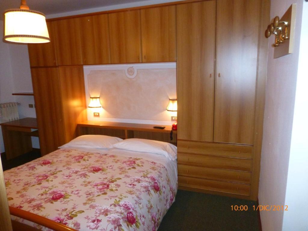 Hotel San Giovanni Vigo di Fassa Εξωτερικό φωτογραφία