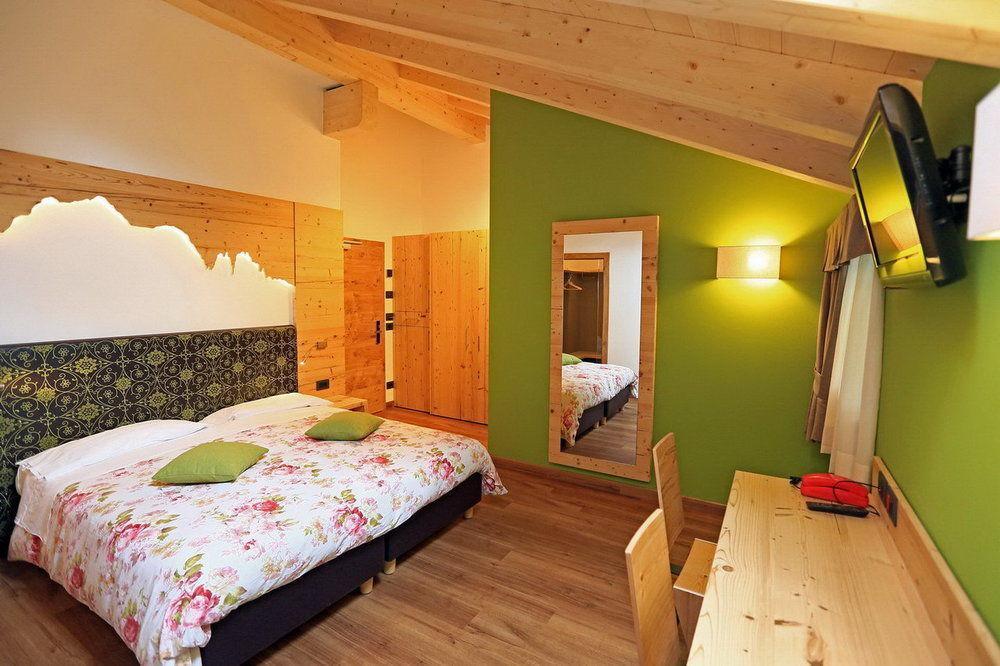 Hotel San Giovanni Vigo di Fassa Εξωτερικό φωτογραφία