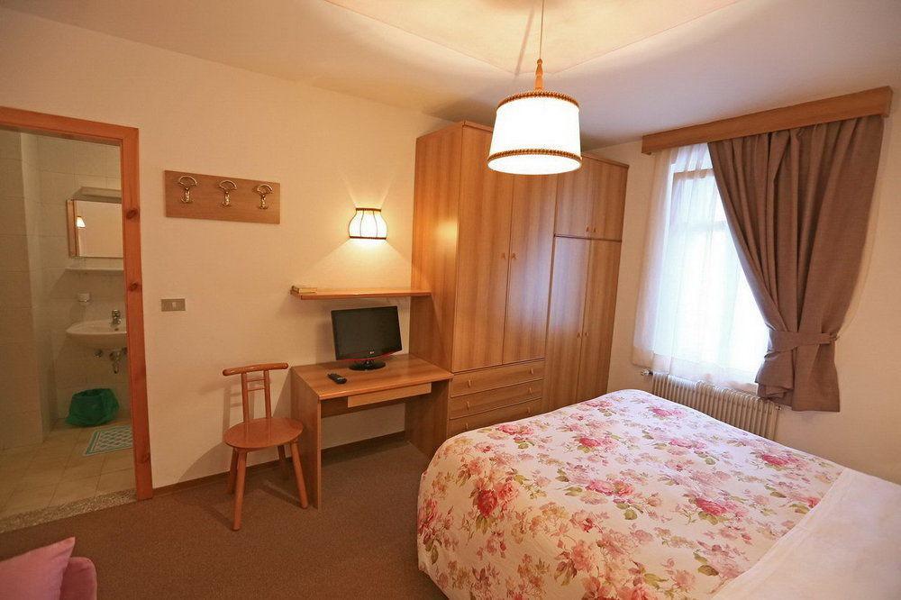 Hotel San Giovanni Vigo di Fassa Εξωτερικό φωτογραφία