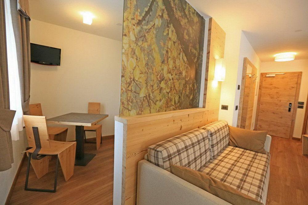 Hotel San Giovanni Vigo di Fassa Εξωτερικό φωτογραφία